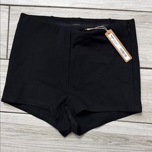 Black Women's Stretch Performance Shorts